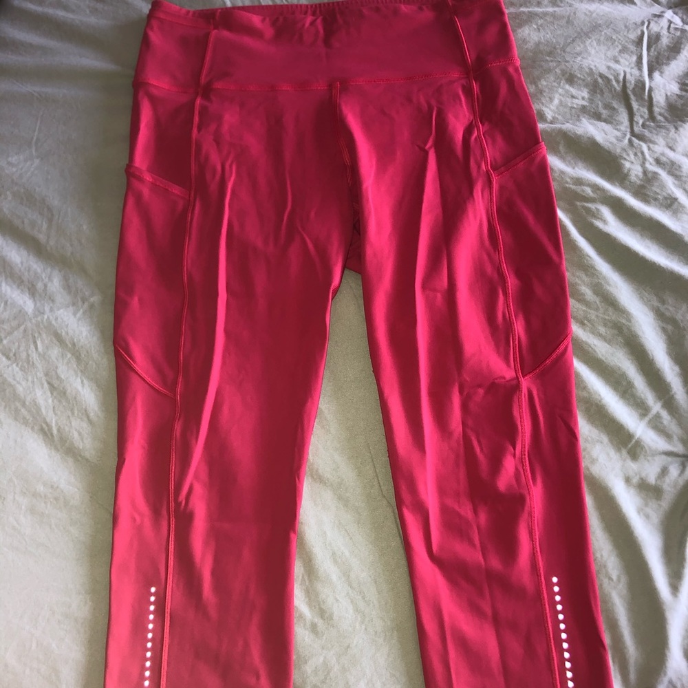 Lululemon crop leggings